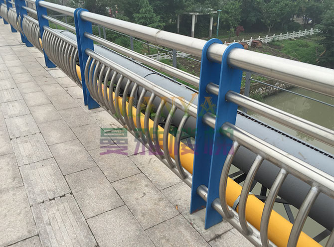 不銹鋼復(fù)合管橋梁欄桿 MH-Q21